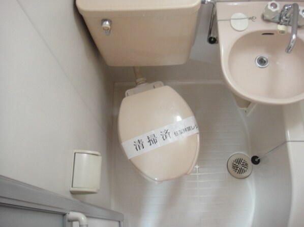 エステートサンスイの物件内観写真